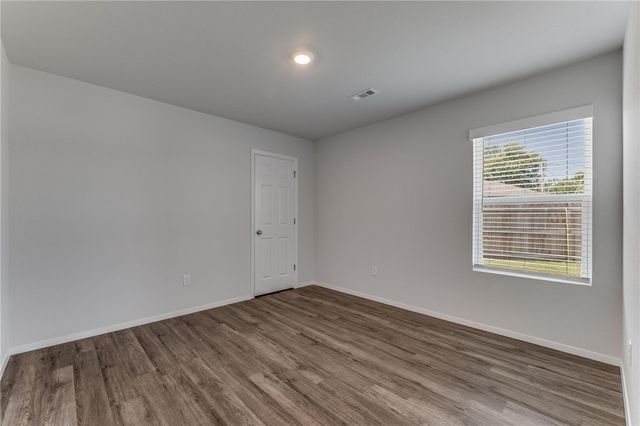 917 W Aiden Drive, Siloam Springs, AR 72761