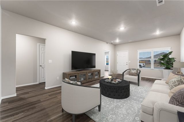 917 W Aiden Drive, Siloam Springs, AR 72761