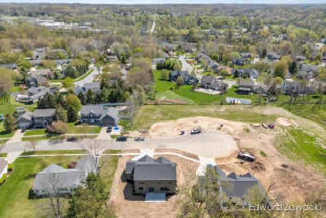 383 Rogue River View Drive Ne, Rockford City, MI 49341