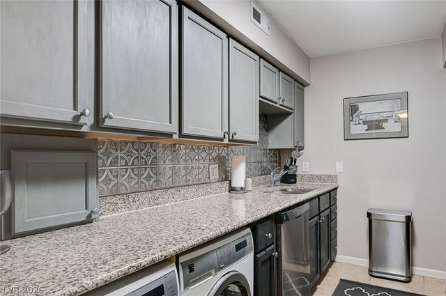 2831 Geary Place 2920, Las Vegas, NV 89109