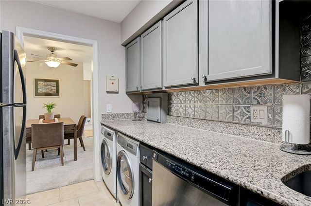 2831 Geary Place 2920, Las Vegas, NV 89109