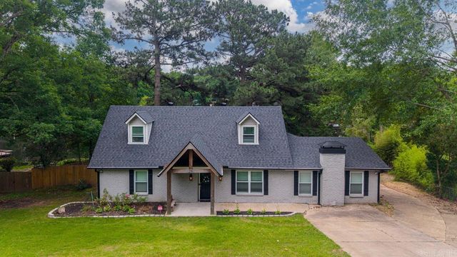 28 Arcadia Circle, Bryant, AR 72022