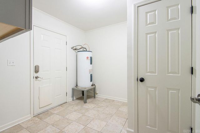 28 Arcadia Circle, Bryant, AR 72022