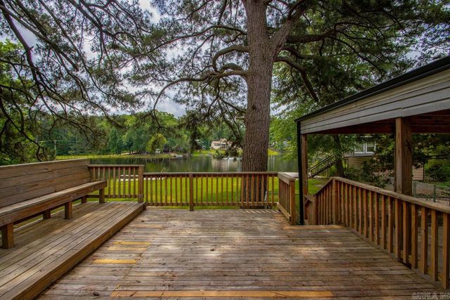 28 Arcadia Circle, Bryant, AR 72022