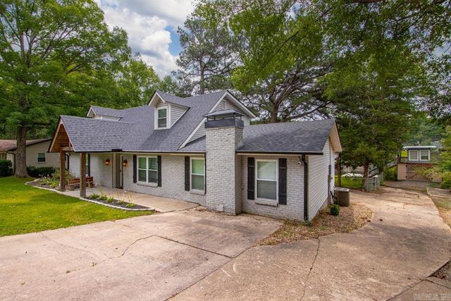 28 Arcadia Circle, Bryant, AR 72022