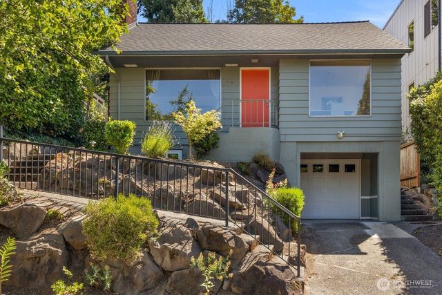 5508 31st Avenue NE, Seattle, WA 98105