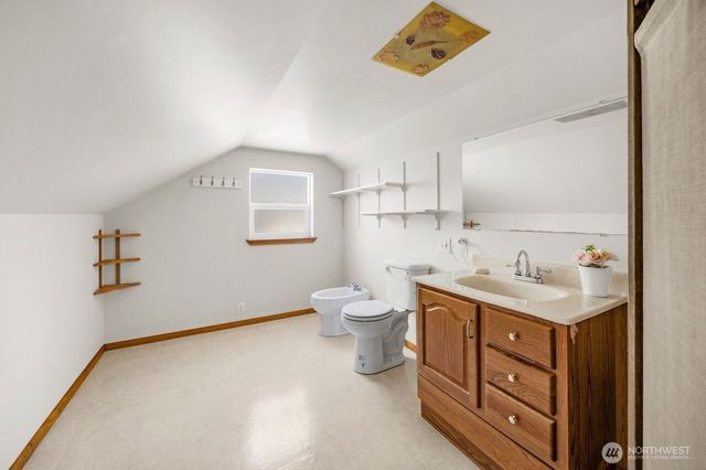 5508 31st Avenue NE, Seattle, WA 98105