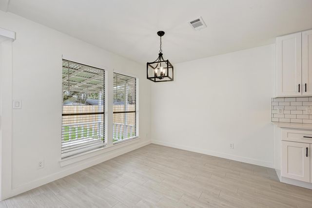 4910 Wing RD, Austin, TX 78749