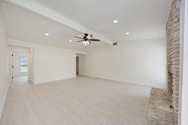 4910 Wing RD, Austin, TX 78749