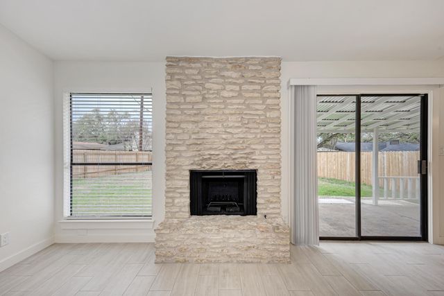 4910 Wing RD, Austin, TX 78749