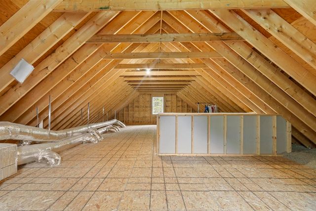 10 West St, Wilmington, MA 01887
