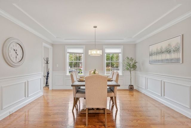 10 West St, Wilmington, MA 01887