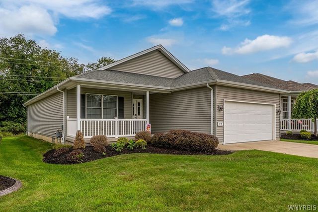 4740 Parker Road 20, Hamburg, NY 14075