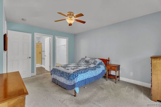 4740 Parker Road 20, Hamburg, NY 14075