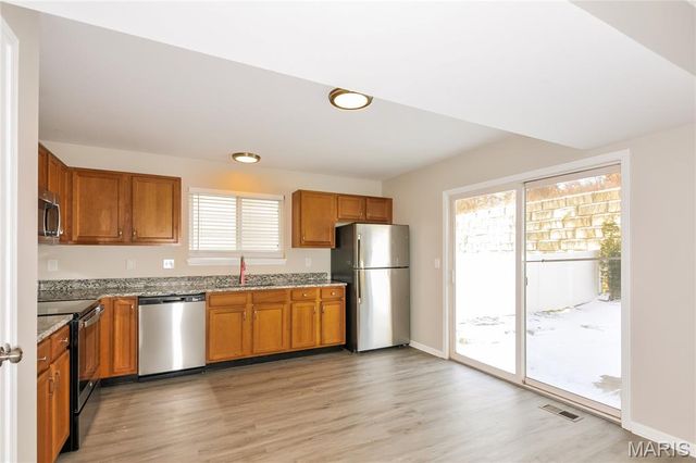 213 Sorrento Lane, Wentzville, MO 63385