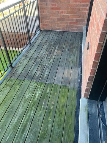 4812 W Montrose Avenue 204, Chicago, IL 60641