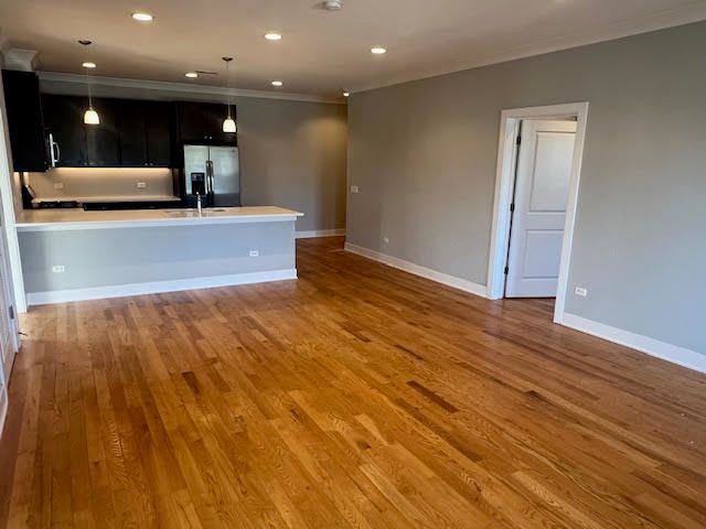 4812 W Montrose Avenue 204, Chicago, IL 60641