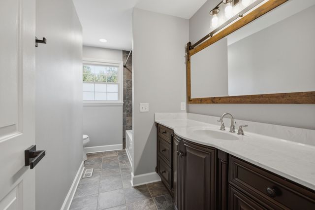 6544 Redmond Ln, Nashville, TN 37211