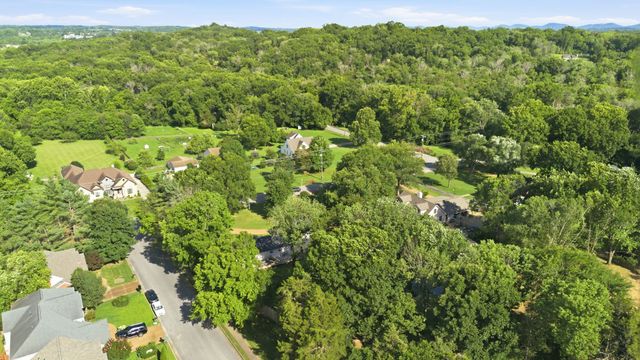 6544 Redmond Ln, Nashville, TN 37211