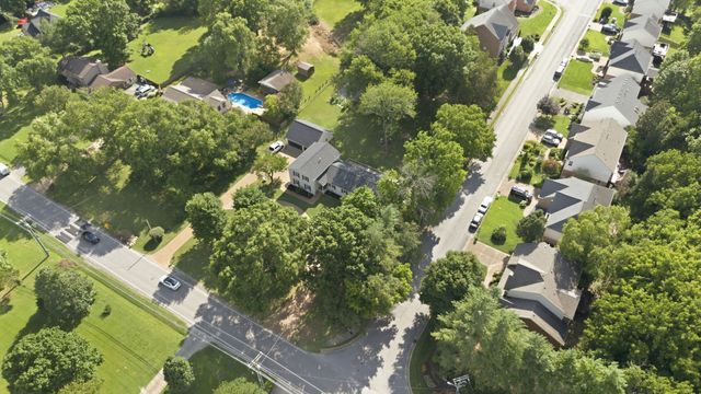 6544 Redmond Ln, Nashville, TN 37211
