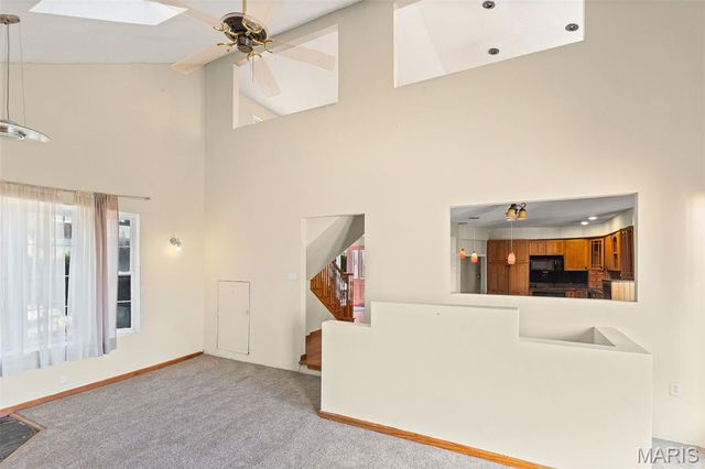 32 Hilltop Place, East St Louis, IL 62203