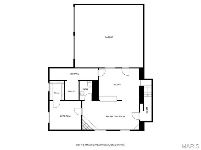 32 Hilltop Place, East St Louis, IL 62203