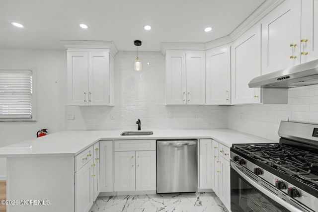3 Mount Kisco Drive, Toms River, NJ 08753