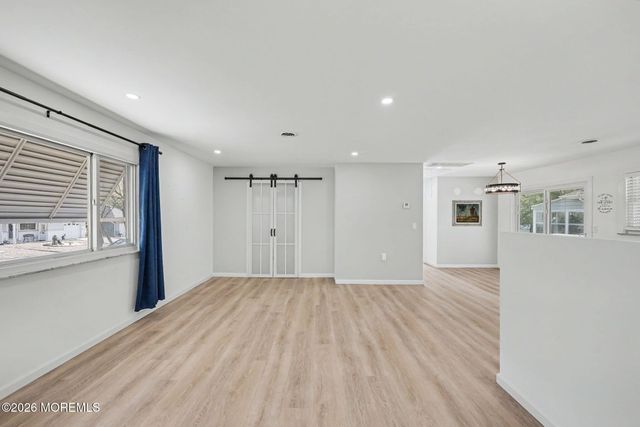 3 Mount Kisco Drive, Toms River, NJ 08753