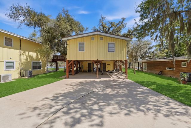 6674 County Road 659, Brazoria, TX 77422