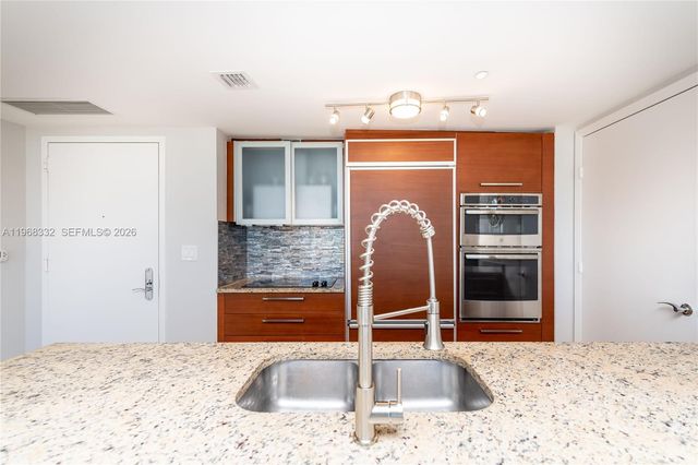 1830 S Ocean Dr 2907, Hallandale Beach, FL 33009