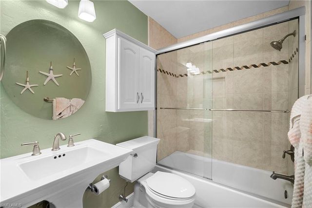 5688 Arvine CIR, Fort Myers, FL 33919