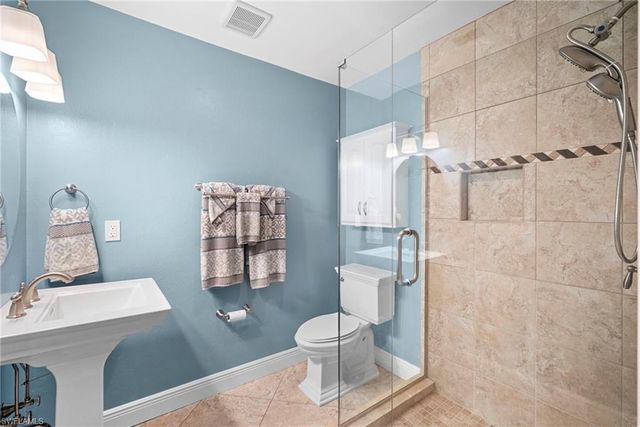5688 Arvine CIR, Fort Myers, FL 33919