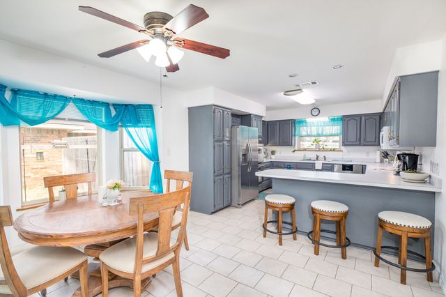 3 Four Sixes Circle, Wichita Falls, TX 76308