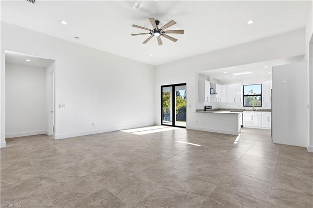 1119 NW 28th PL, Cape Coral, FL 33993