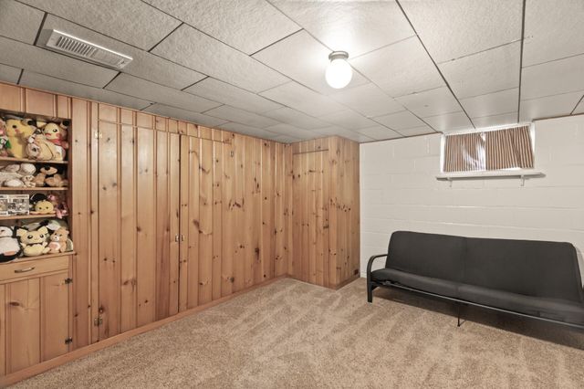 4625 Oliver Avenue N, Minneapolis, MN 55412