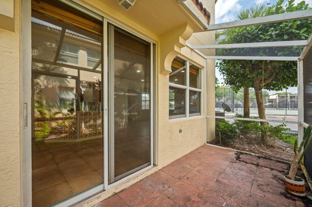 2978 Deer Creek Country Club Boulevard, Deerfield Beach, FL 33442