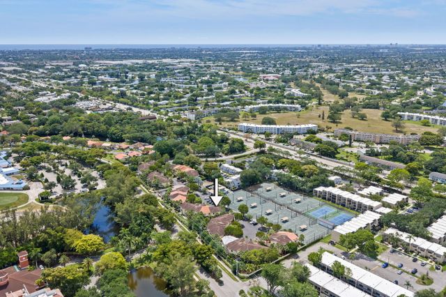 2978 Deer Creek Country Club Boulevard, Deerfield Beach, FL 33442