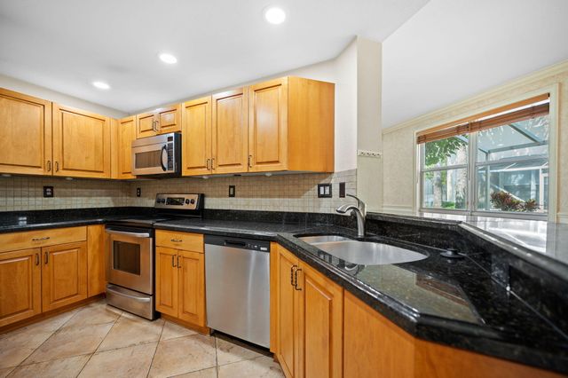 2978 Deer Creek Country Club Boulevard, Deerfield Beach, FL 33442