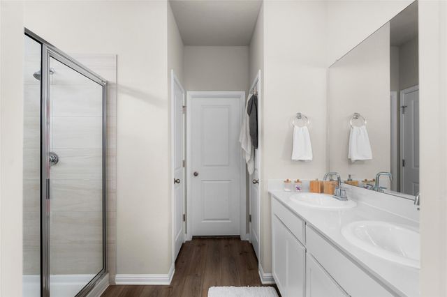 236 Lost Mine Peak LN, Dripping Springs, TX 78620