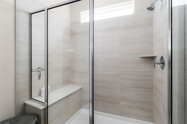 236 Lost Mine Peak LN, Dripping Springs, TX 78620