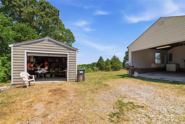 1333 Eufola Road, Statesville, NC 28677