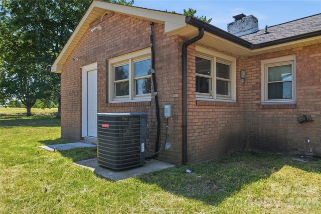 1333 Eufola Road, Statesville, NC 28677