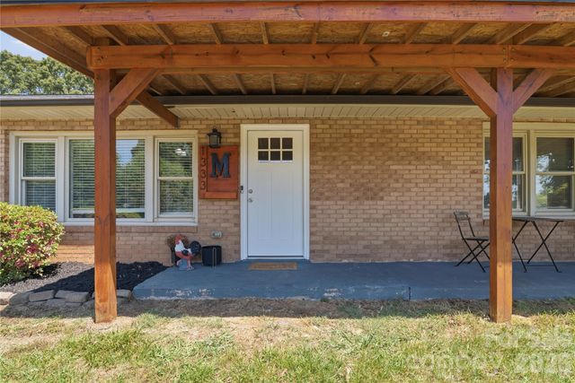 1333 Eufola Road, Statesville, NC 28677