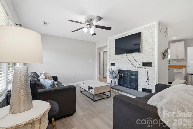 1333 Eufola Road, Statesville, NC 28677