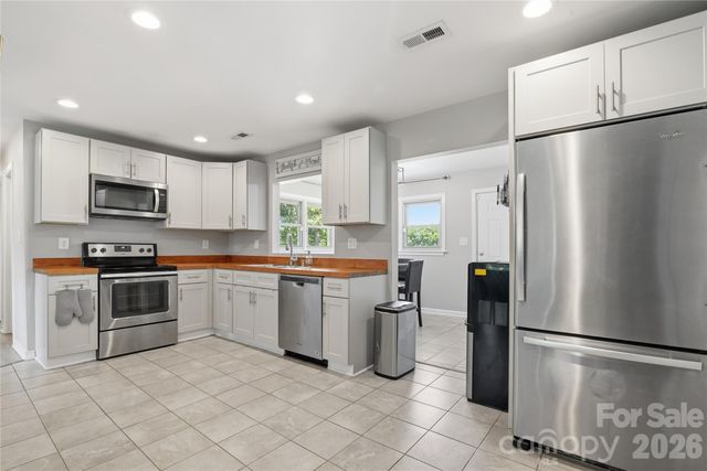 1333 Eufola Road, Statesville, NC 28677