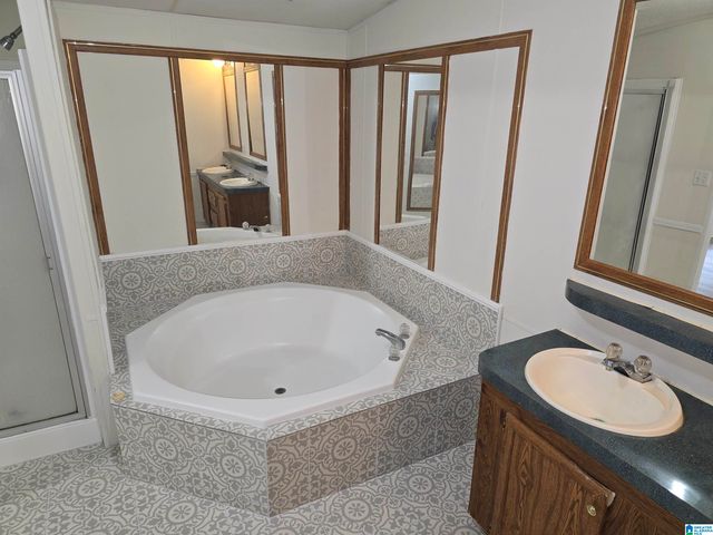 2198 COOSA COUNTY ROAD 29, Rockford, AL 35136