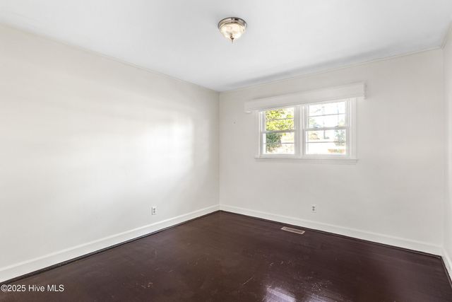 803 Pinetree Drive, New Bern, NC 28562