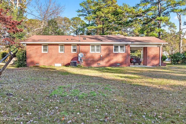 803 Pinetree Drive, New Bern, NC 28562