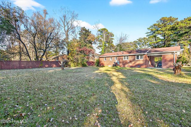 803 Pinetree Drive, New Bern, NC 28562