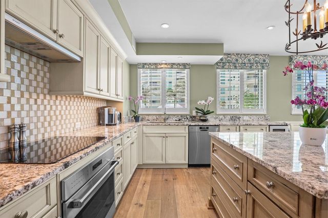 1170 GULF BOULEVARD 201, Clearwater Beach, FL 33767